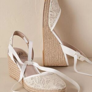 NIB Adriana Papell Pamela Espadrilles Size 9 Retail over $100